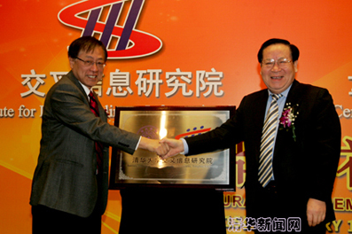 //news.sqwz88.com/pic/2011/01/18/jiepai08.jpg
